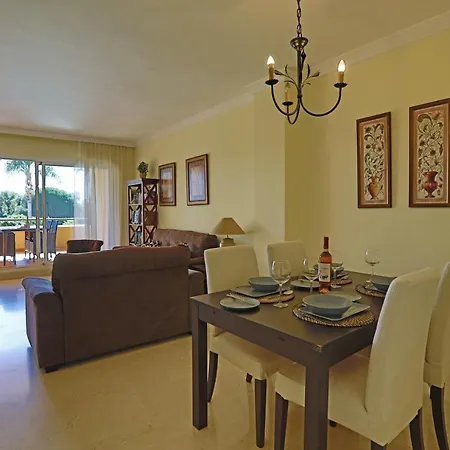R6 Patios 2 Bedroom * מארבלה