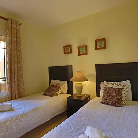 R6 Patios 2 Bedroom * מארבלה
