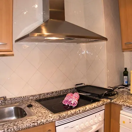 R6 Patios 2 Bedroom מארבלה