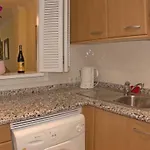 R6 Patios 2 Bedroom Marbella